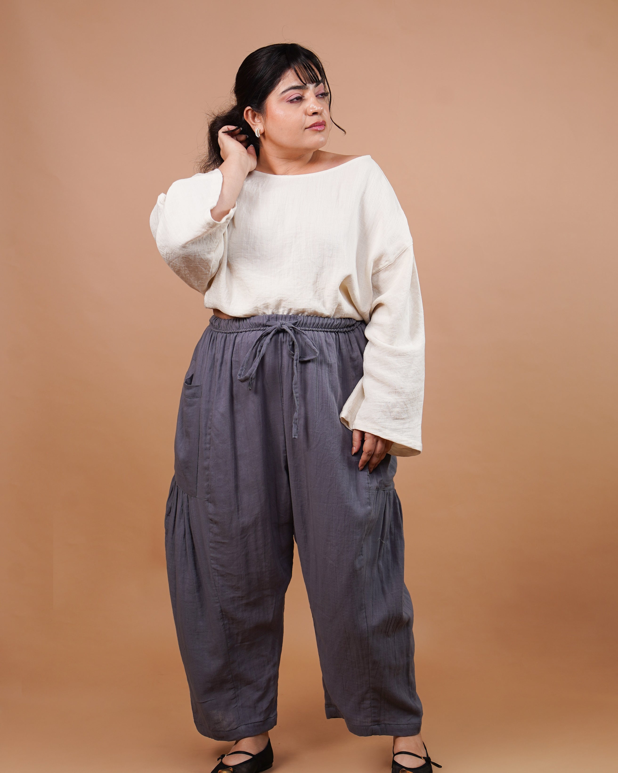 Ultra Airy Barrel Pants