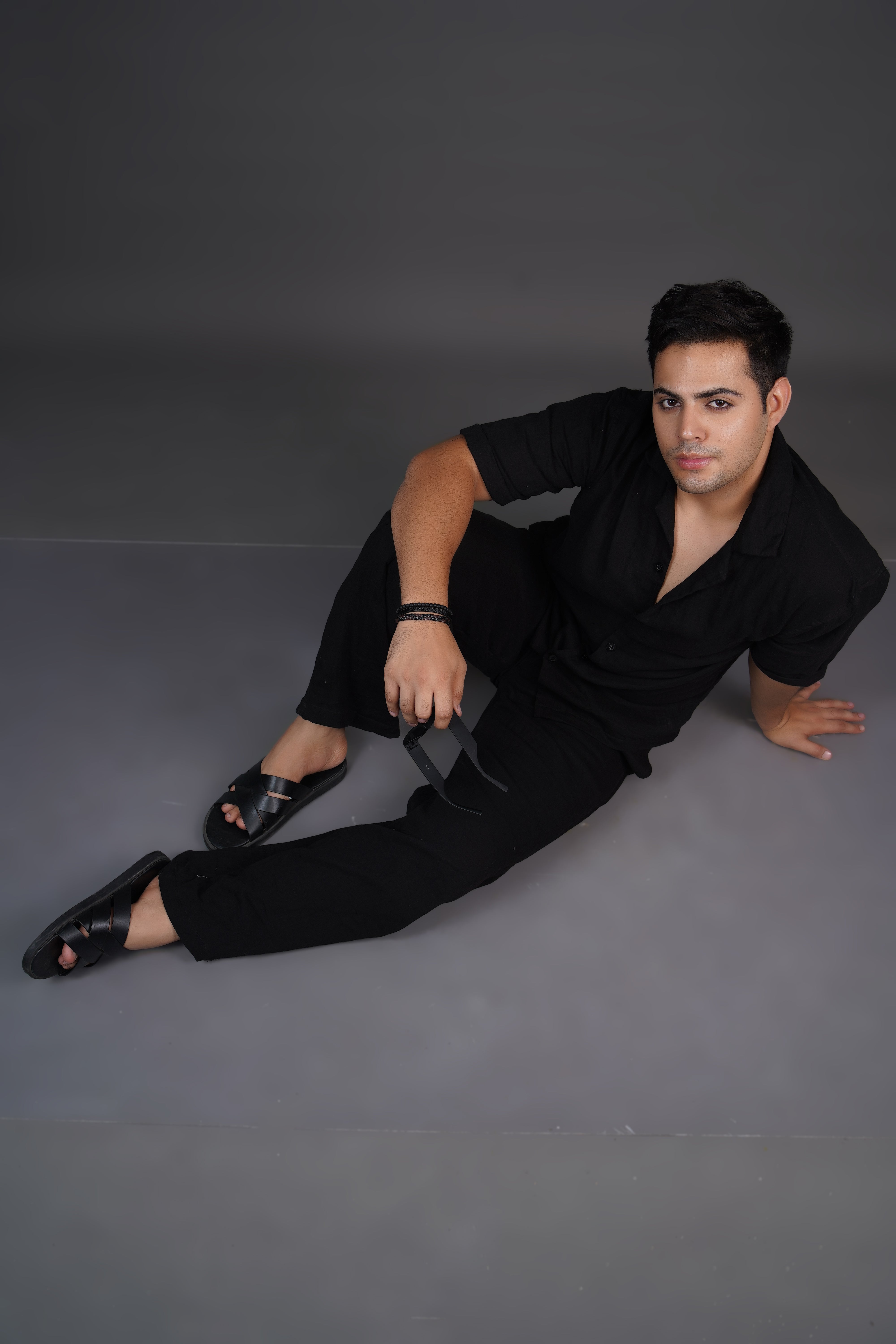 Black Relaxed Fit Muslin Shirt