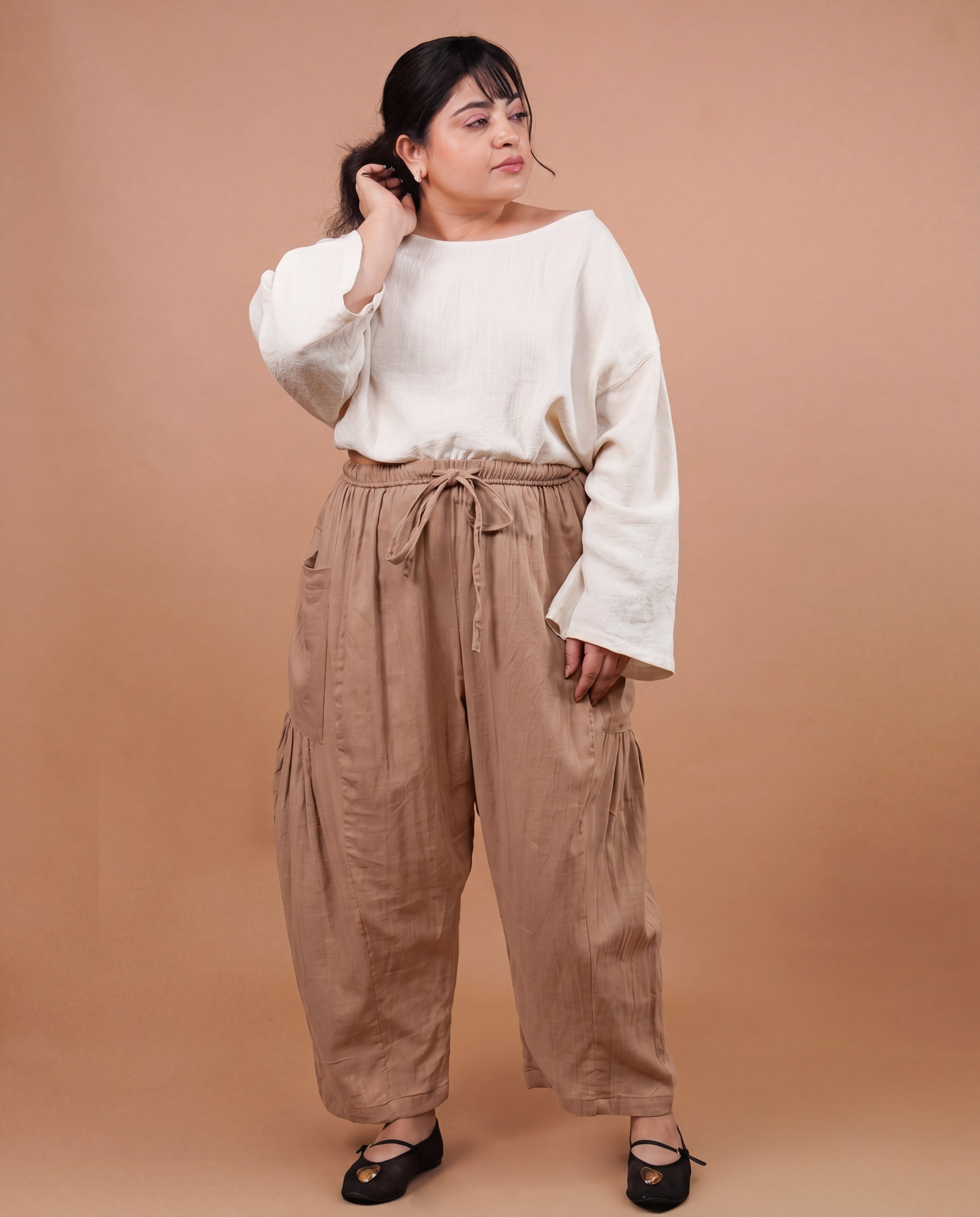 Ultra Airy Barrel Pants