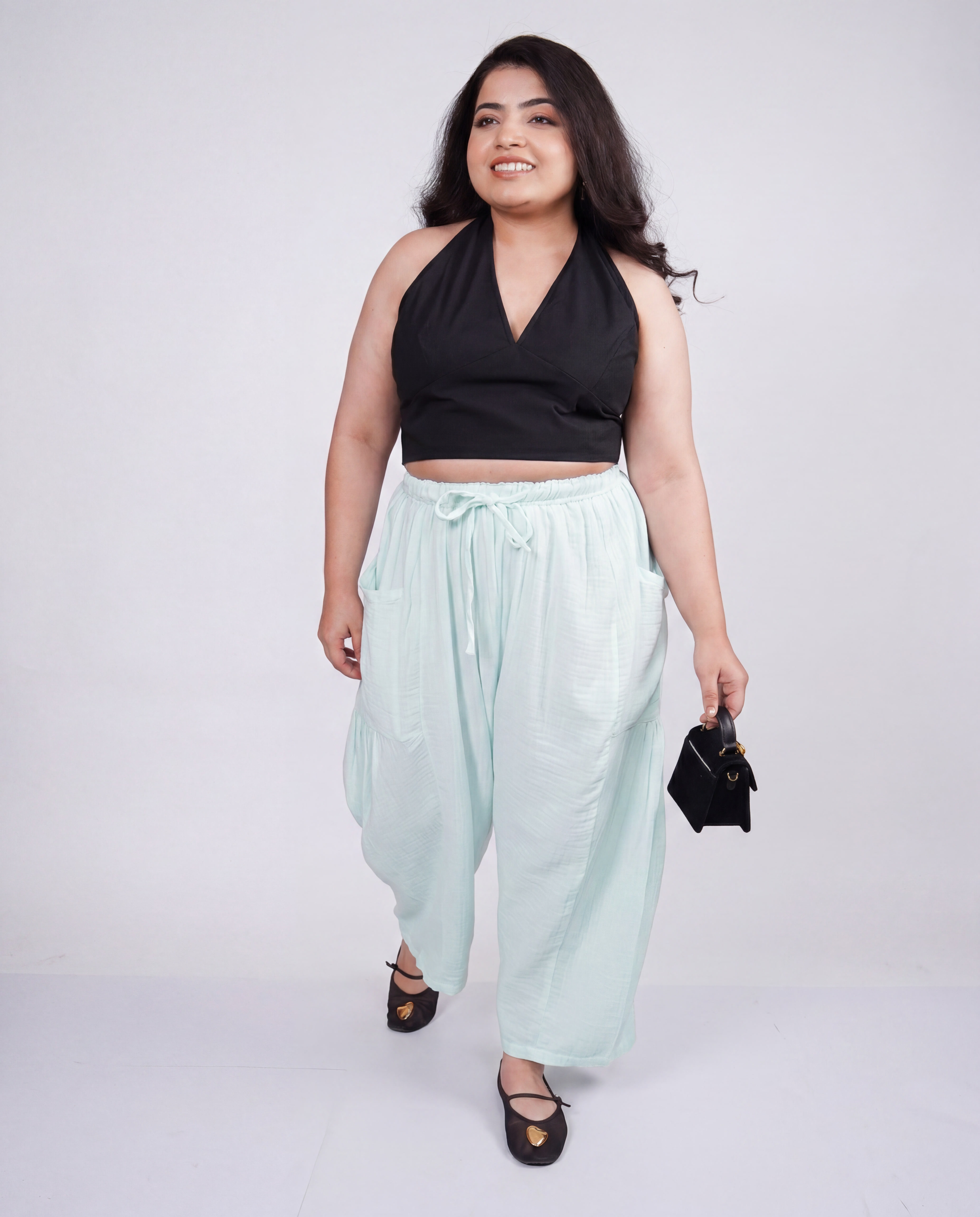Ultra Airy Barrel Pants