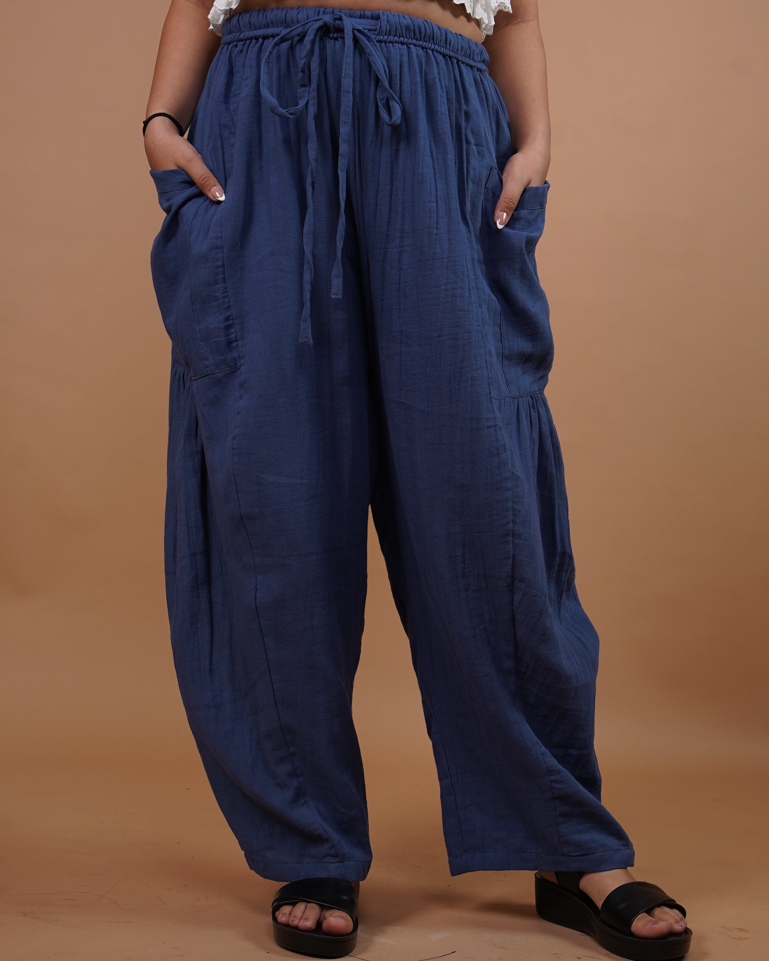 Ultra Airy Barrel Pants