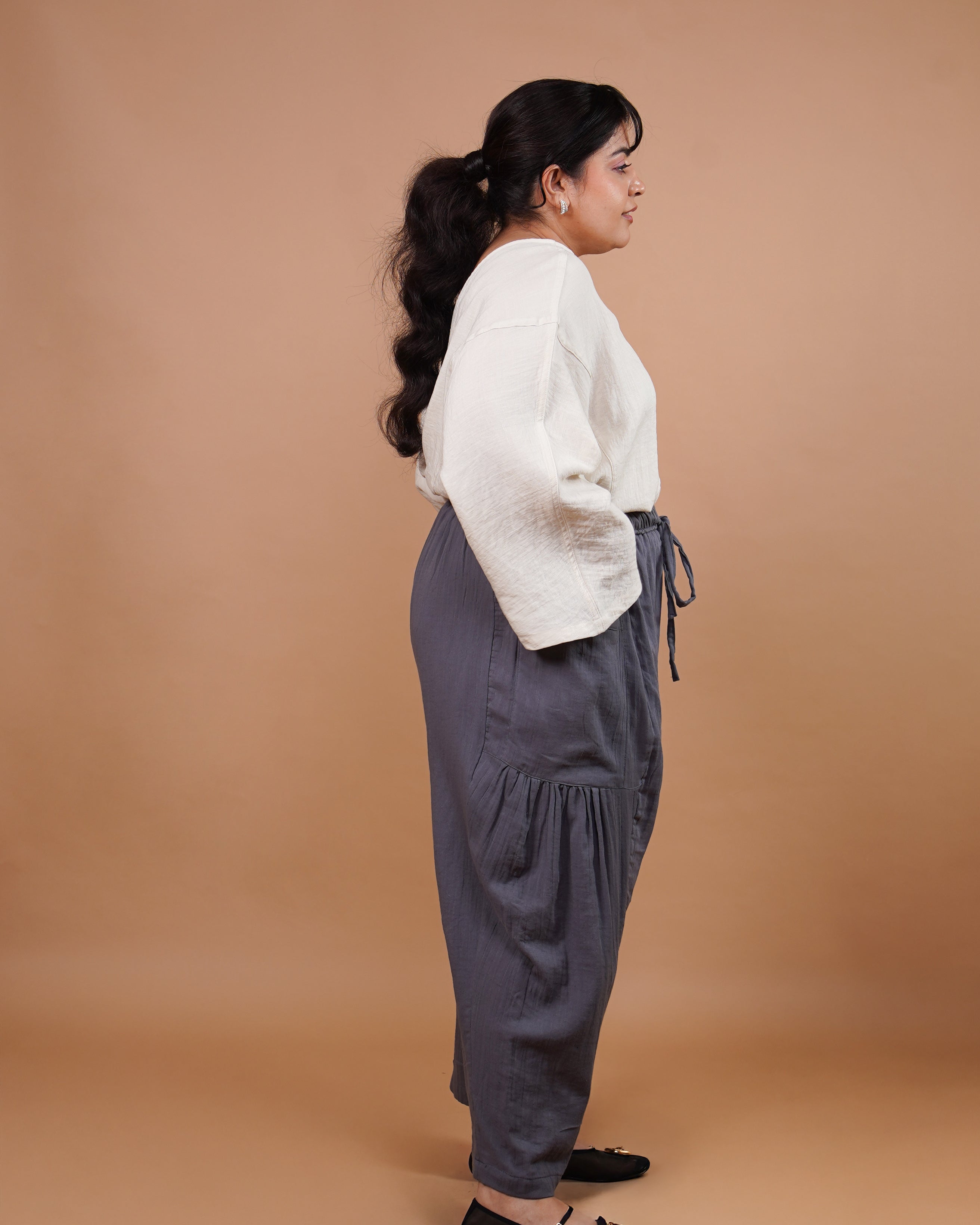 Ultra Airy Barrel Pants