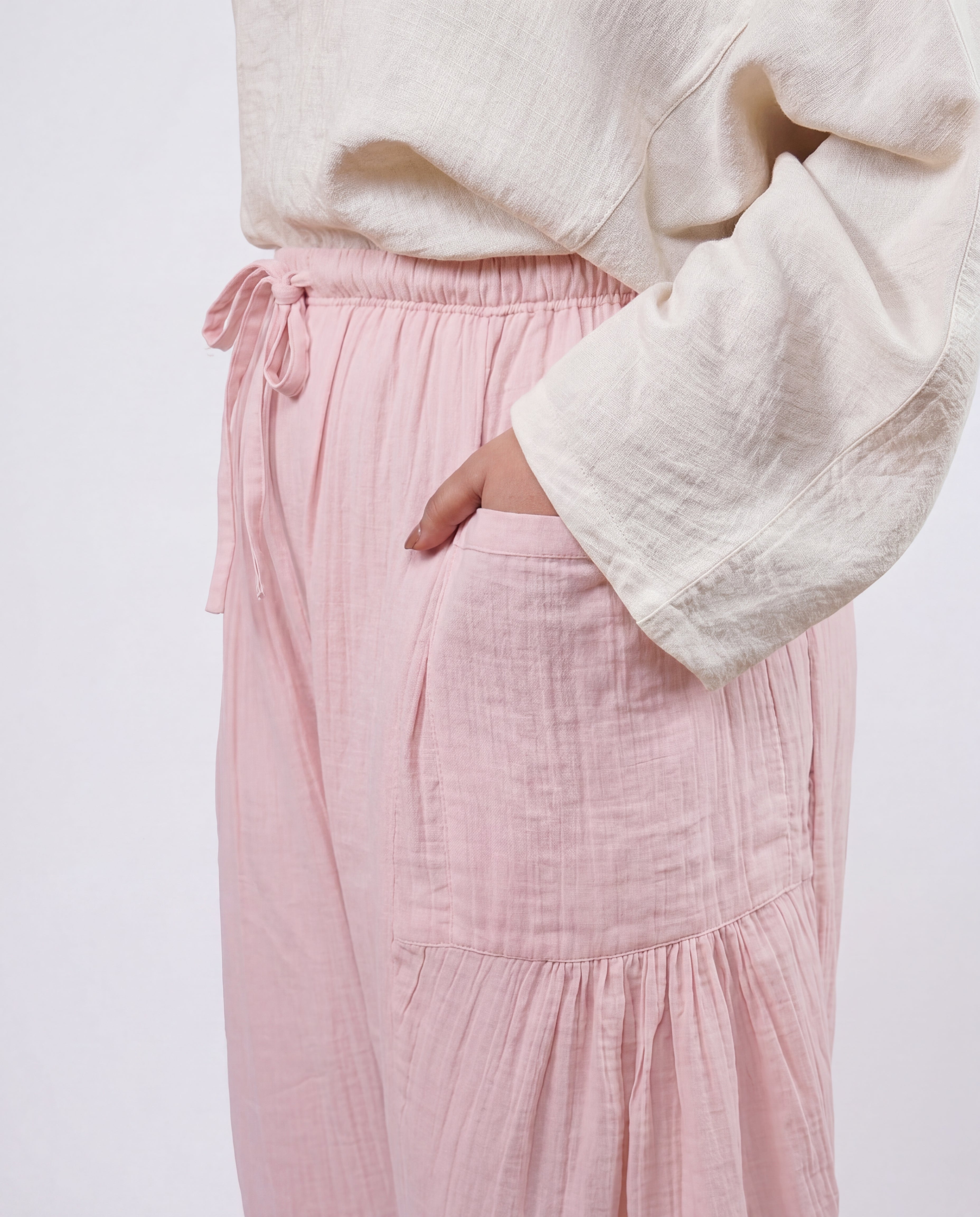 Ultra Airy Barrel Pants