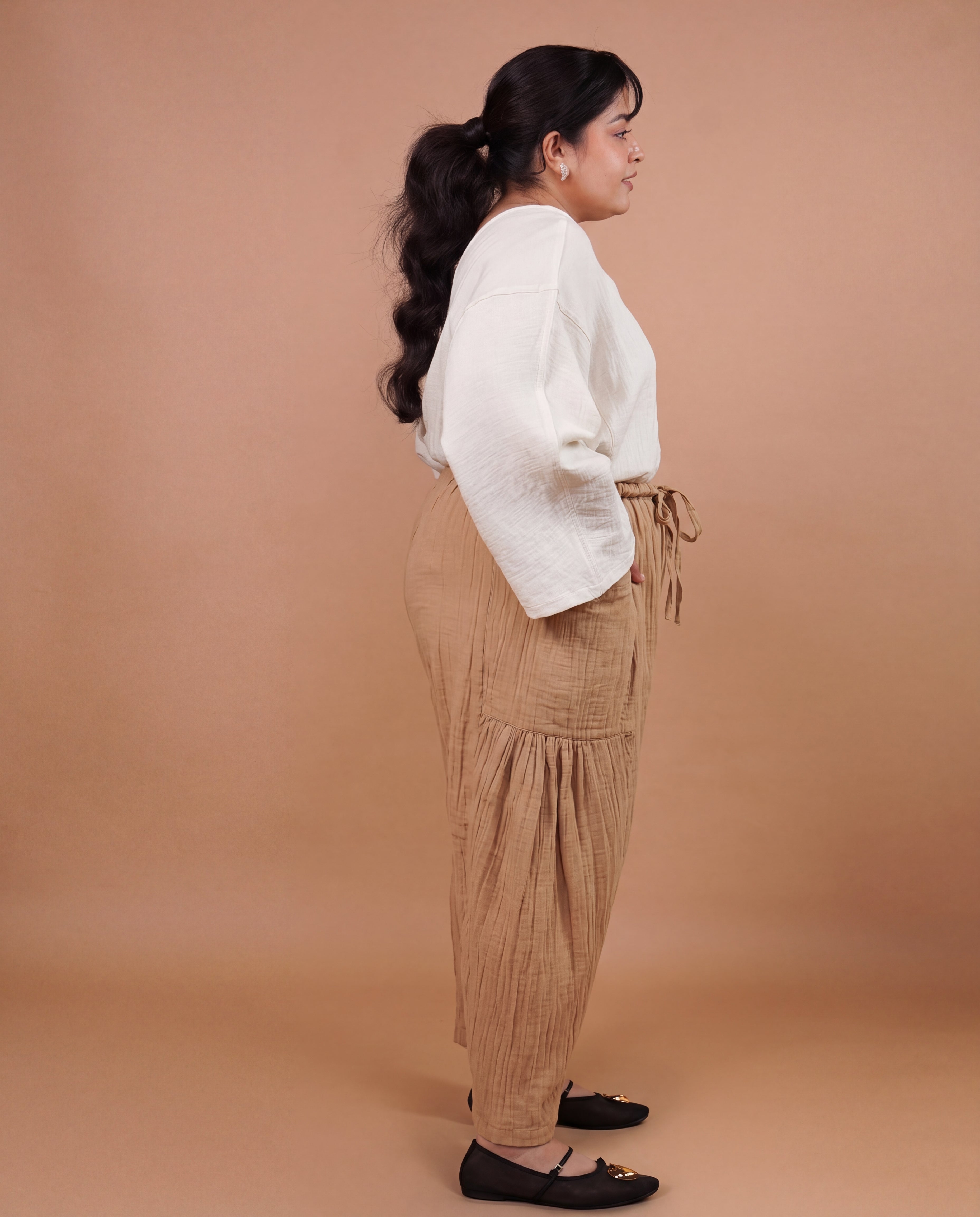 Ultra Airy Barrel Pants
